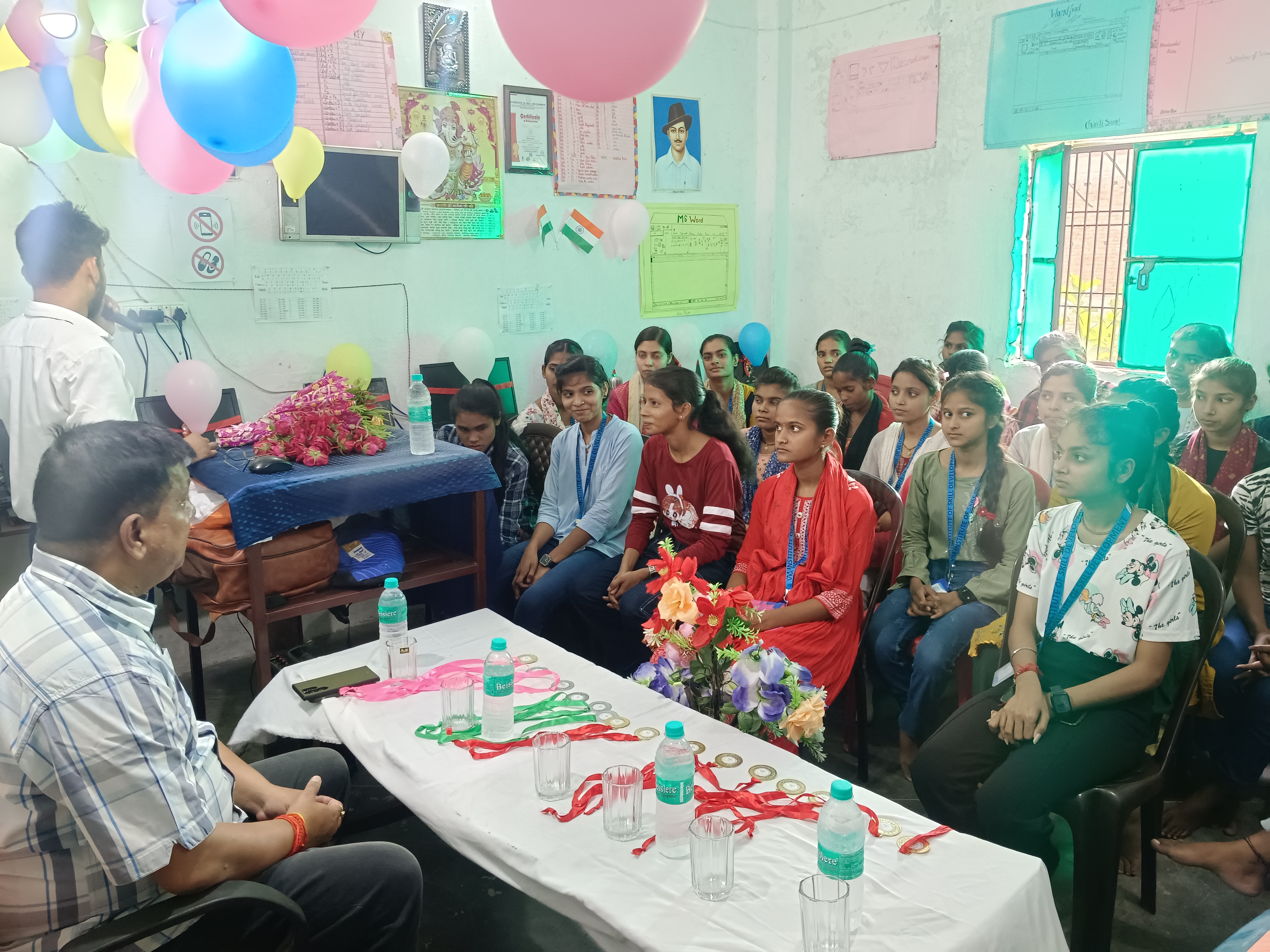 à¤¨à¤ à¤²à¥ˆà¤¬ à¤•à¤¾ à¤¶à¥à¤­à¤¾à¤°à¤‚à¤­ 